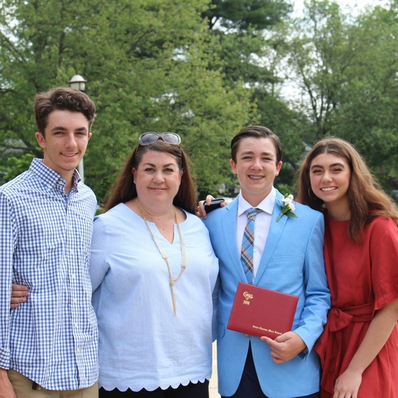 Meet Your Posher, Kathi - Picture 1 of 1